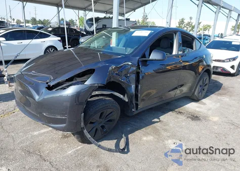 2024 Tesla Model Y Long Range Dual Motor All-Wheel Drive/Rwd из США, поврежденный, VIN 7SAYGDED0RF197366